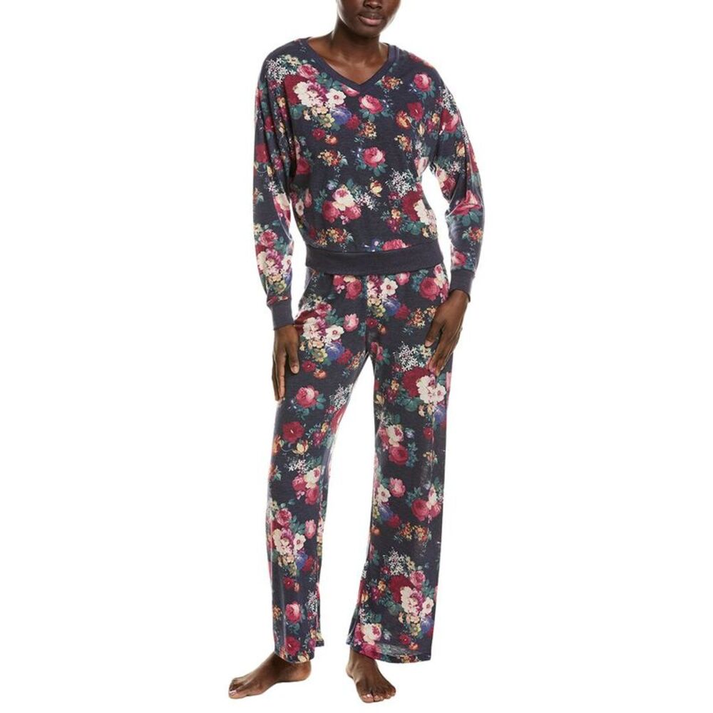 Honeydew Womens  2Pc Star Seeker Long Vee Set